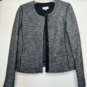 Ann Taylor - Loft jacket/blazer with two button snap (sz. 6)